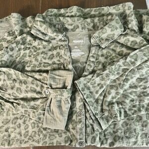 Sonoma Green Leopard Print Button Front Cotton‎ Shirt Women's XL Roll Tab *flaw